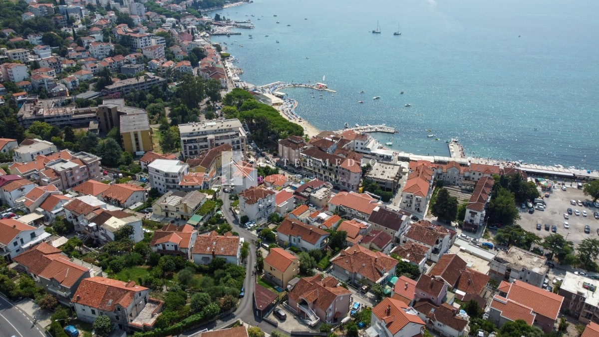 Prodaje se kuća, 102m2, u Igalu, Herceg Novi